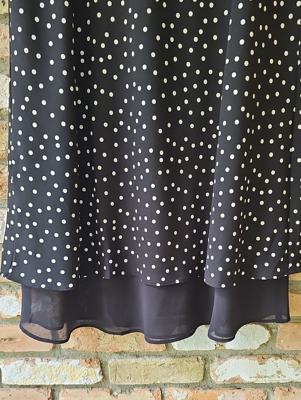 LOFT Dotted Layered Pull On Midi Skirt - Picture 3 of 9